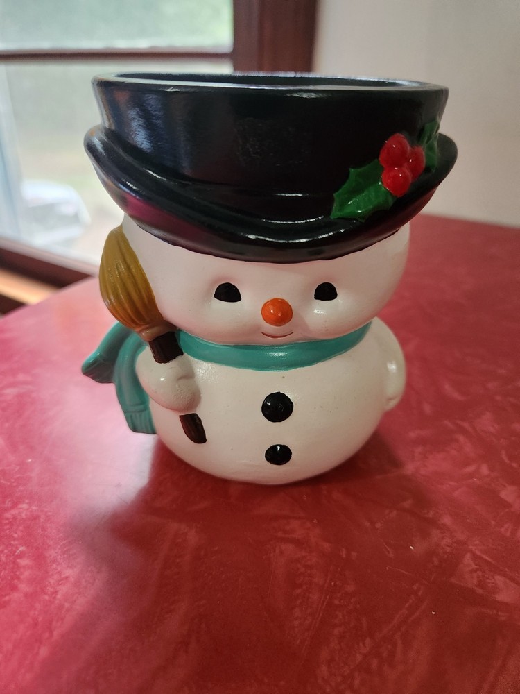 VTG Ceramic Hand Painted 4 1/2