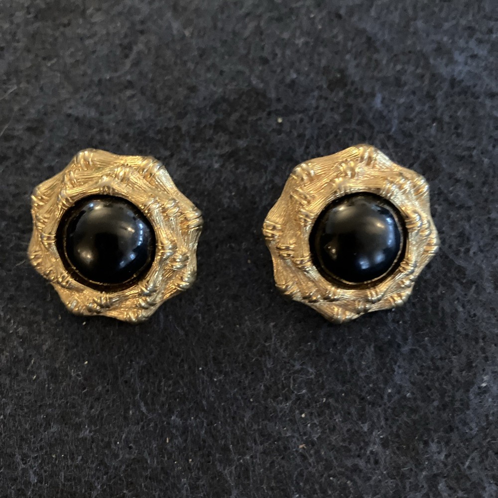 Vintage Monet Signed Gold Tone Round Black Ridge Swirl Stud Earrings