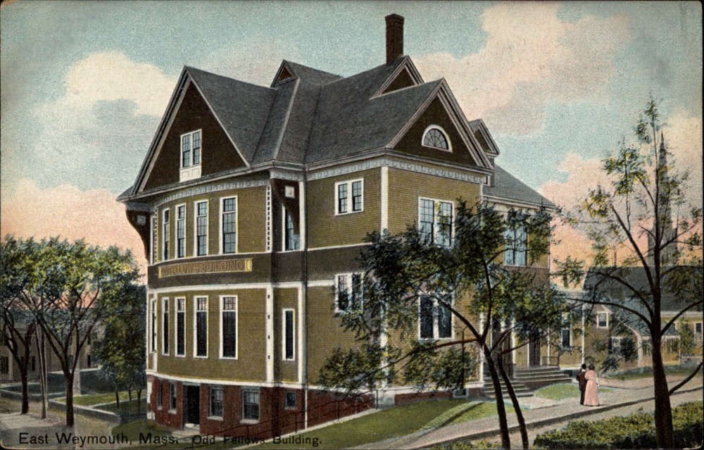 Odd Fellows Building East Weymouth Massachusetts vintage postcard r447