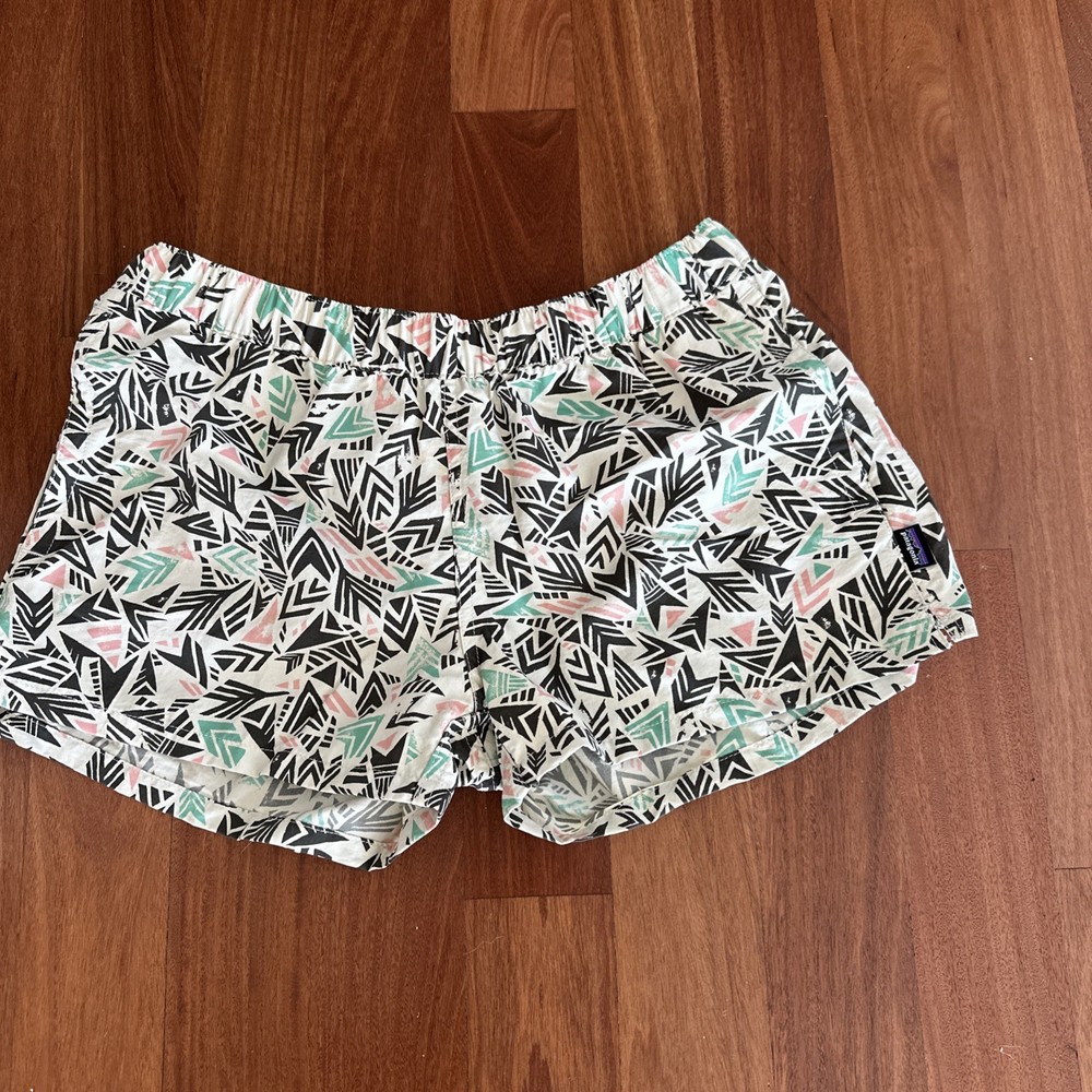 Patagonia Shorts Womens Medium Lightweight Outdoors Pockets Drawstring