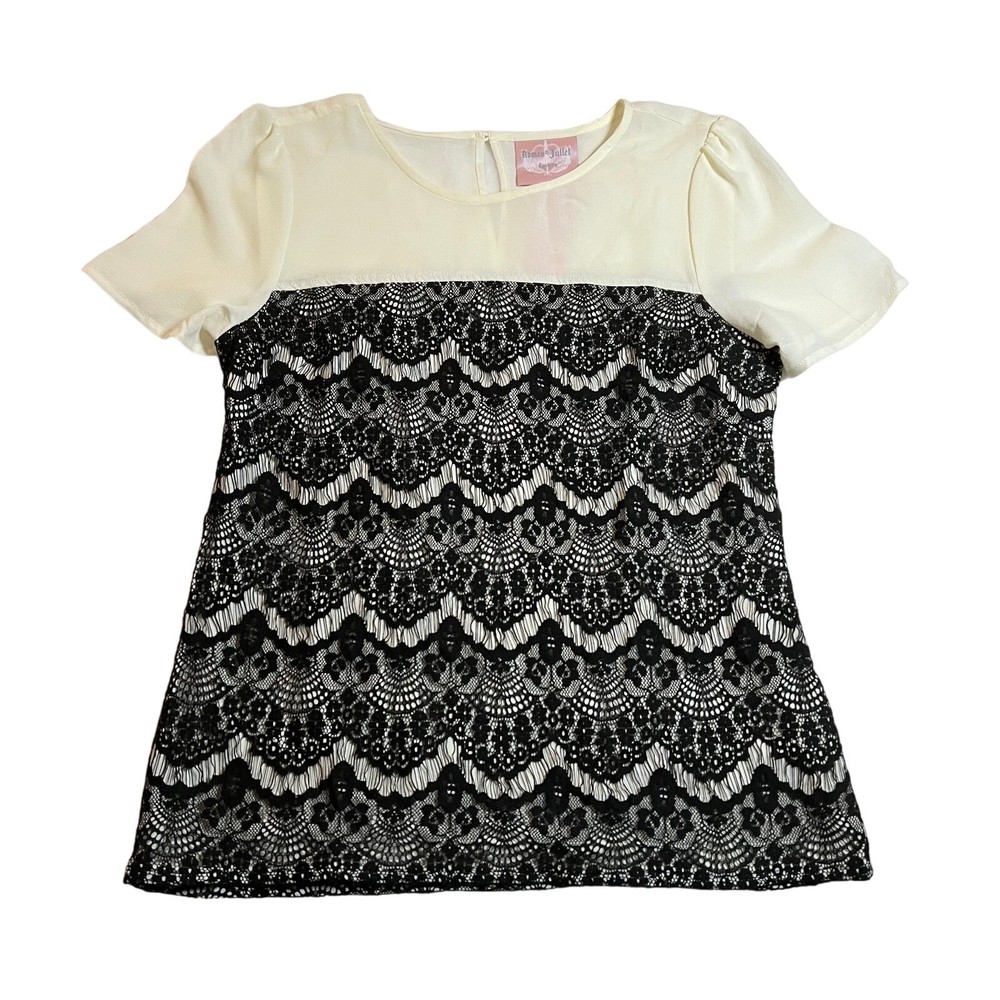 Romeo & Juliet Couture Crewneck Lace Chiffon Blouse Size Small NEW Lightweight