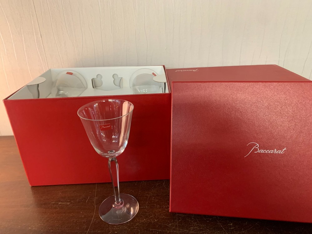 9 Clara Wine Glasses In Baccarat Crystal (Price Per Unit)