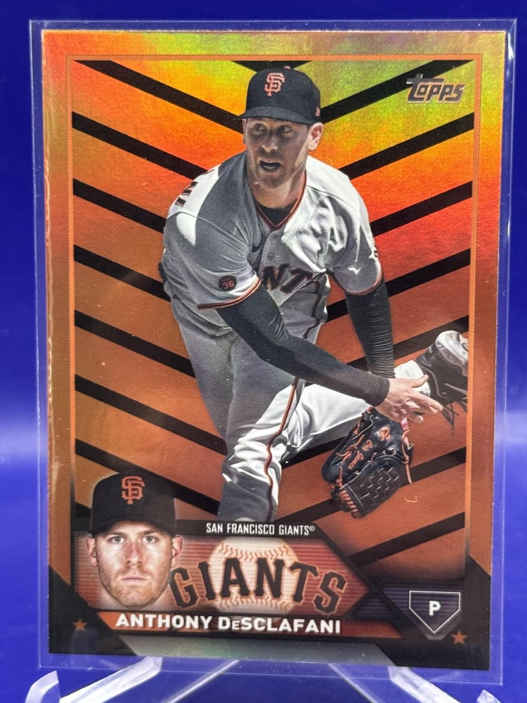 2023 Topps Update Anthony DeSclafani #US268 Orange Black Foil Giants Card