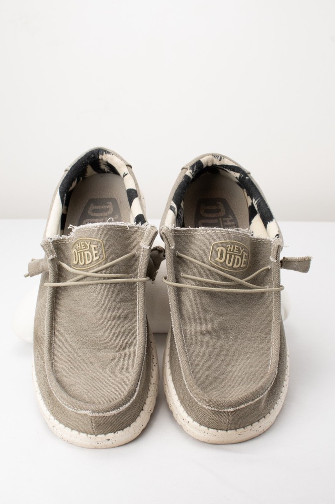 Hey Dude GREAT PRE OWNED WALLY STRETCH  BEIGE SZ 10