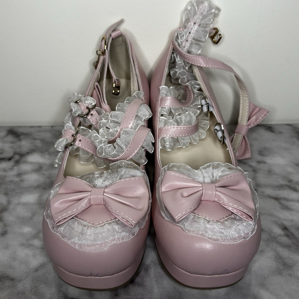 Lotia Light Pink Ruffle Heart Bow Pearls Shoes Size 8 Women 40 OZ