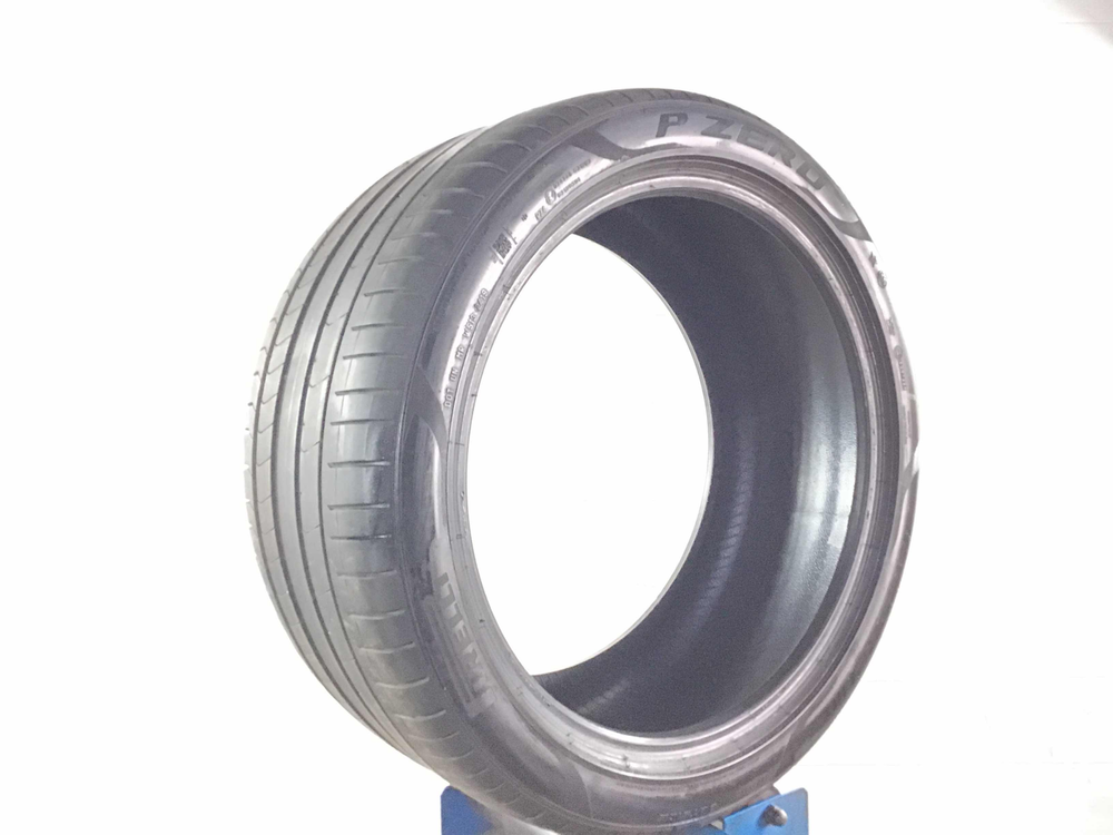 P315/35R21 Pirelli P Zero PZ4 RunFlat 111 Y Used 6/32nds