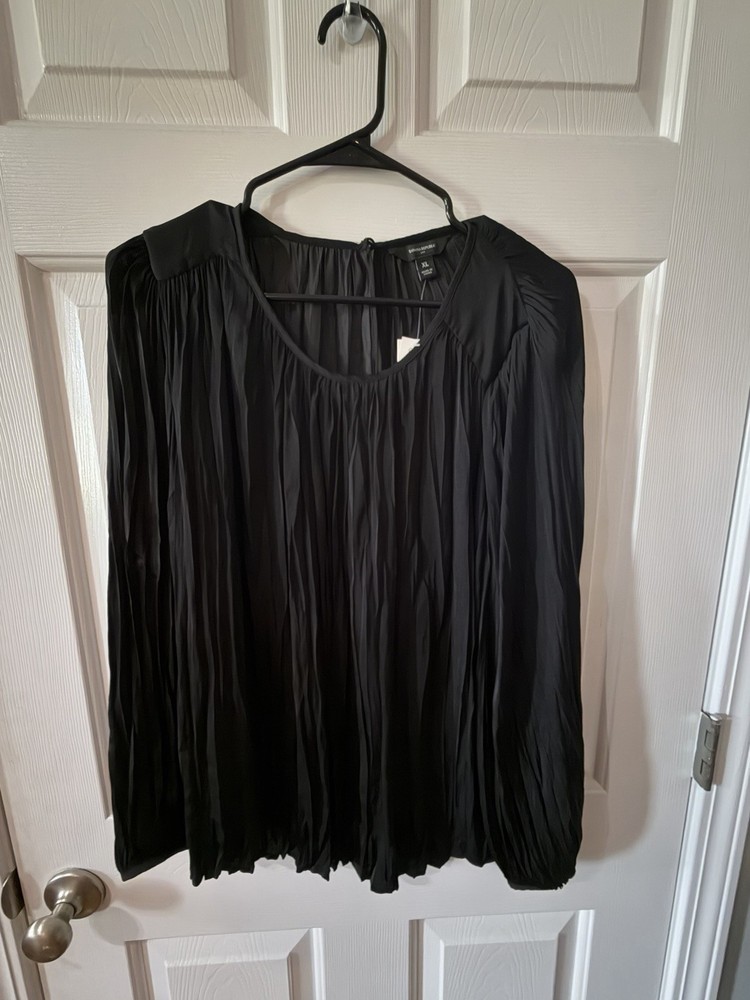 Banana Republic Black Solid Pleated Scoop Neck Woven Long Sleeve Blouse XL