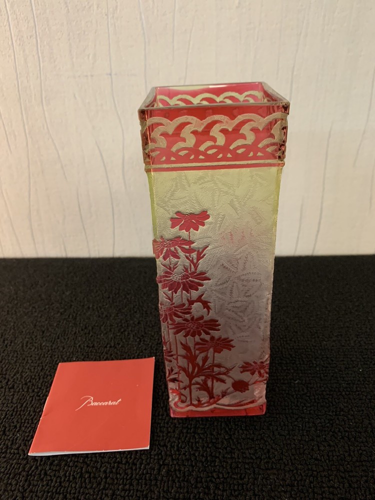 Acid-Etched Crystal Vase by Baccarat Model10-image