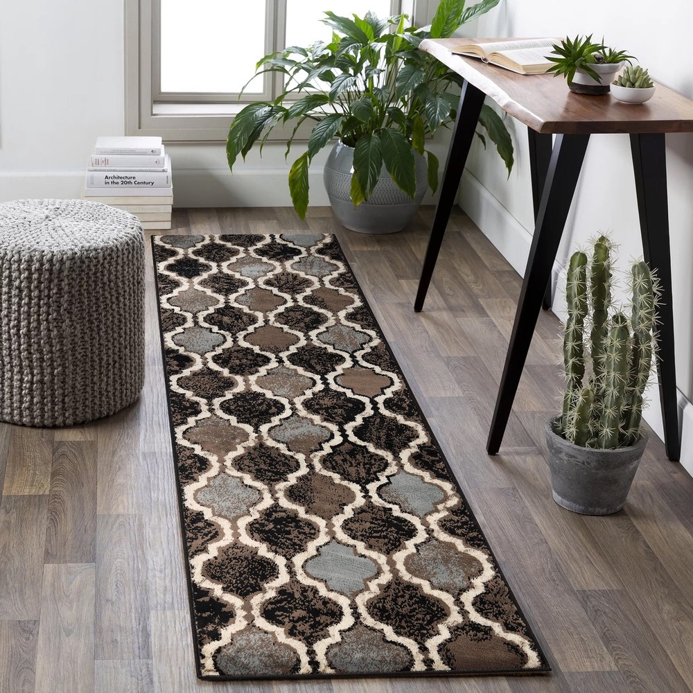 Superior Viking Trellis Indoor Runner Rug 2ft 7in x 10ft in Rich Chocolate Brown