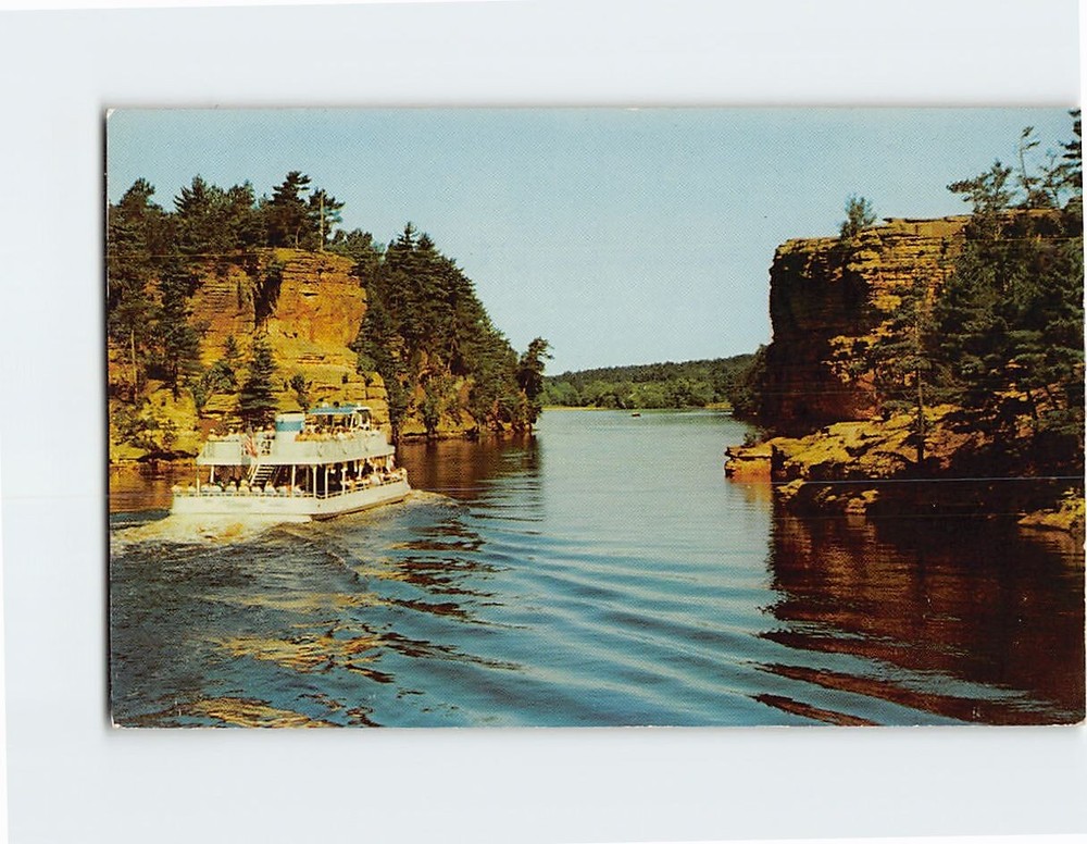 Postcard Clipper 