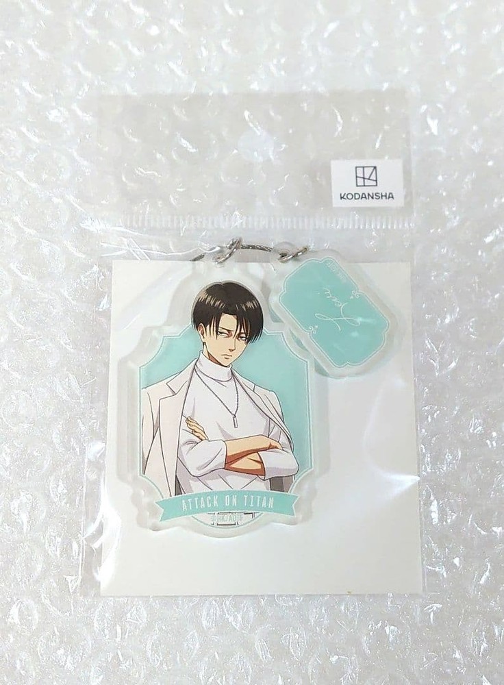 Attack on Titan Levi White Coordination Matte Acrylic Keychain