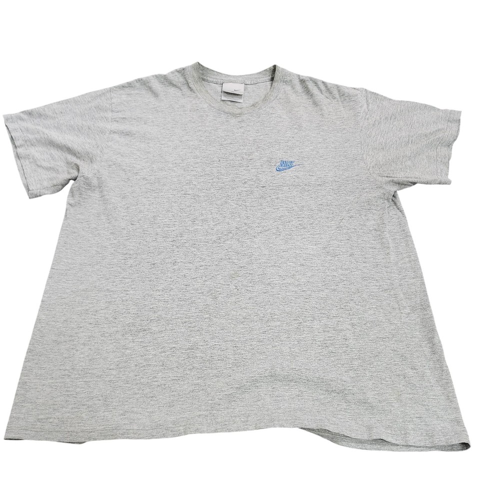 Nike Shirt Mens XL Gray Small Swoosh Logo Graphic Tee Embroidered Casual Top