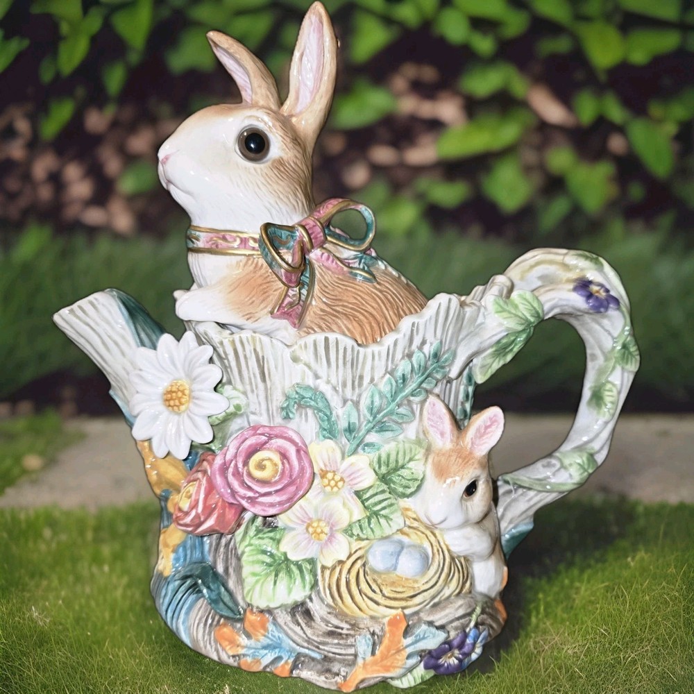 Woodland Spring Collection FITZ & FLOYD TEAPOT 8 1/2