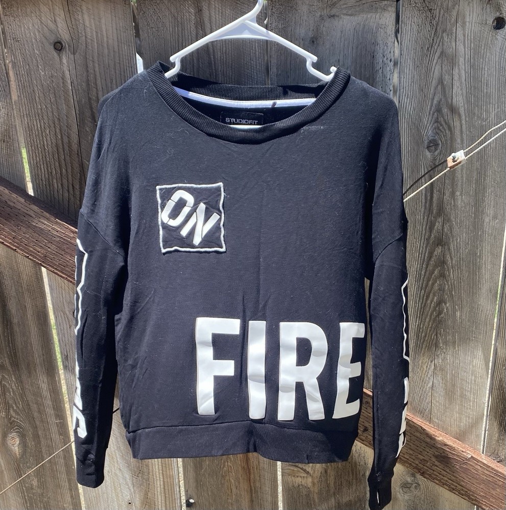 Studiofit Black White Pullover Sweatshirt Graphic Print Logo Crew Neck Women's L