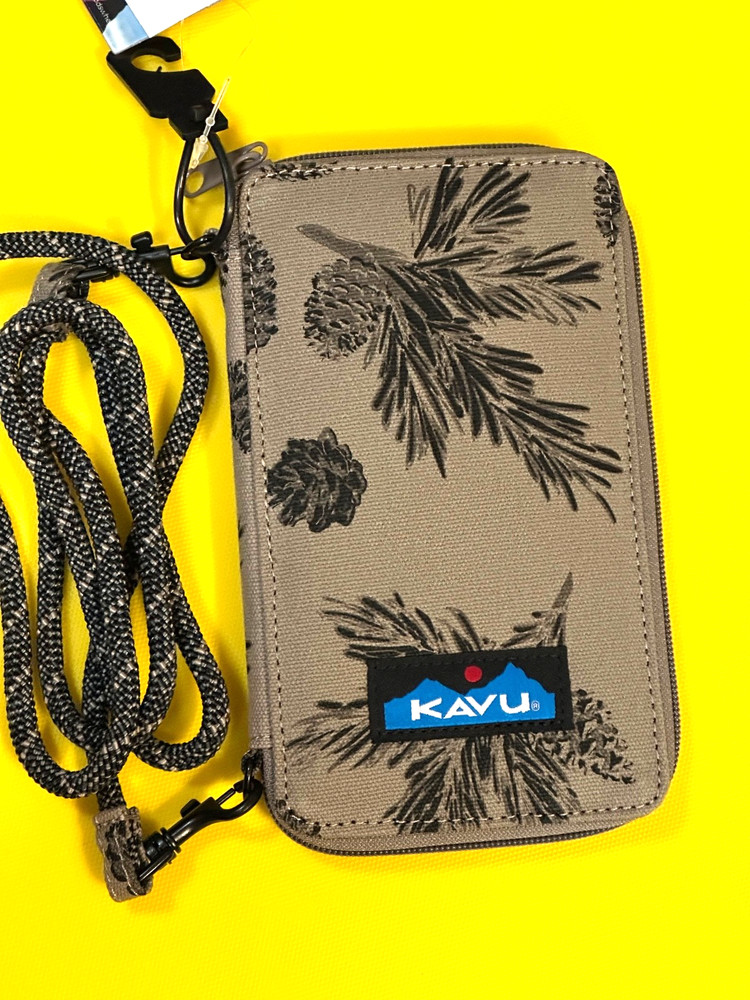 KAVU Go Time Bi-Fold Wallet ~ Dusty Pine 🌲🌲🌲