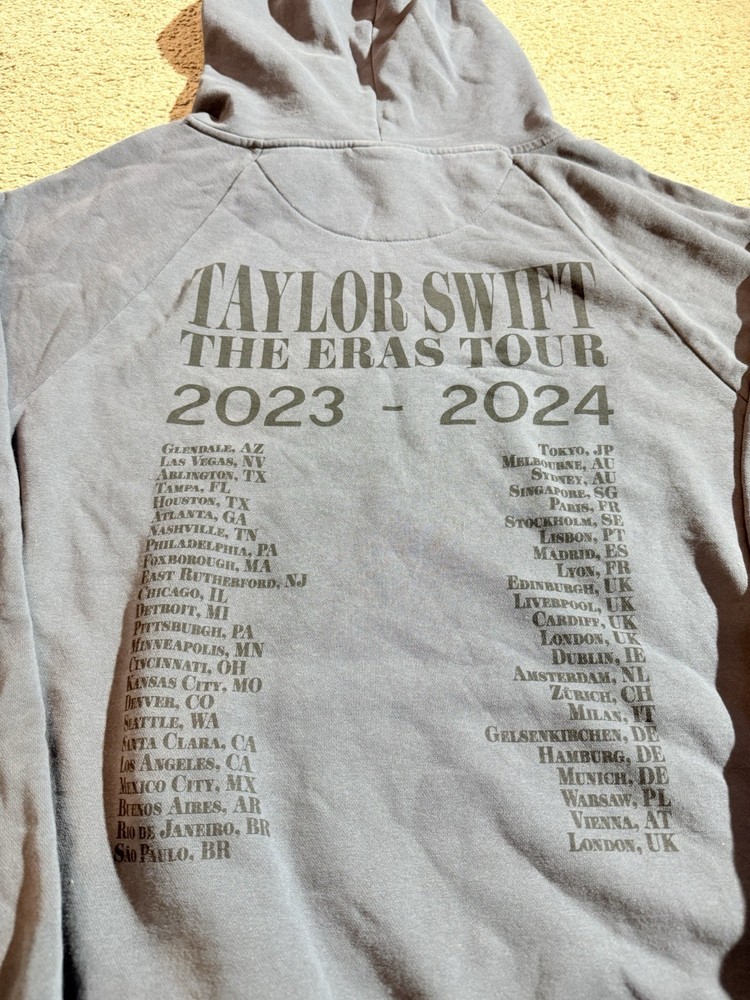 Taylor Swift Eras Tour Hoodie Large Adults Gray Fleece Pullover Sweatshirt