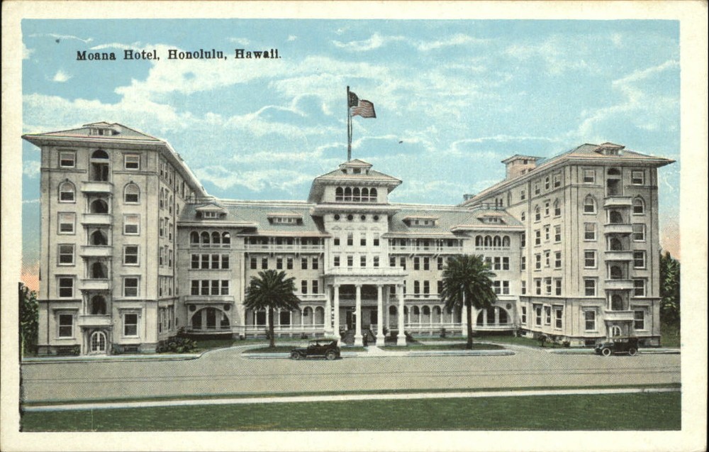 Honolulu Territory of Hawaii Moana Hotel 1920s unused Island Curio postcard