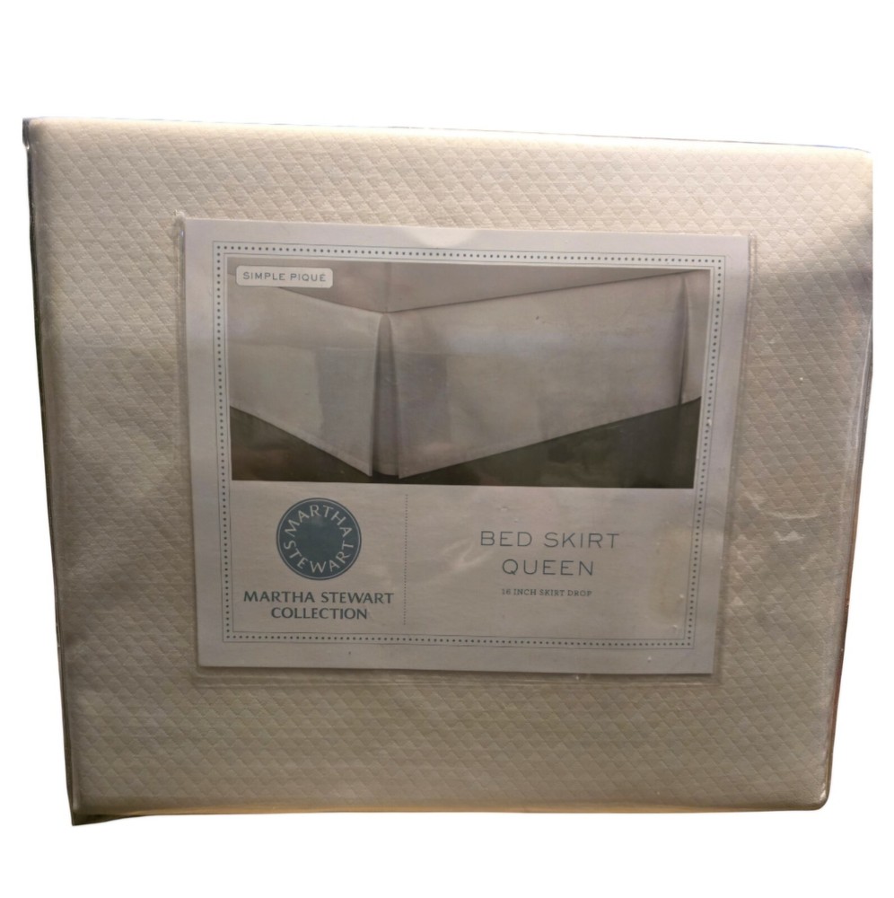 Martha Stewart Collection Bed Skirt For Queen Bed Brand New 60 Dollar Value