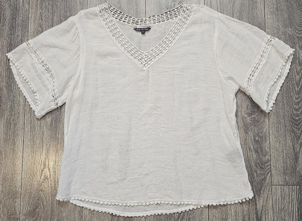 Vintage Unique Spectrum Short Sleeve V Neck Crochet Lace Trim Top White Womens L