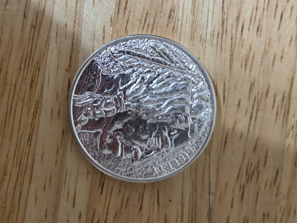 1-oz Buffalo .999 Fine Silver Round Texturized With Star Privy On Bottom