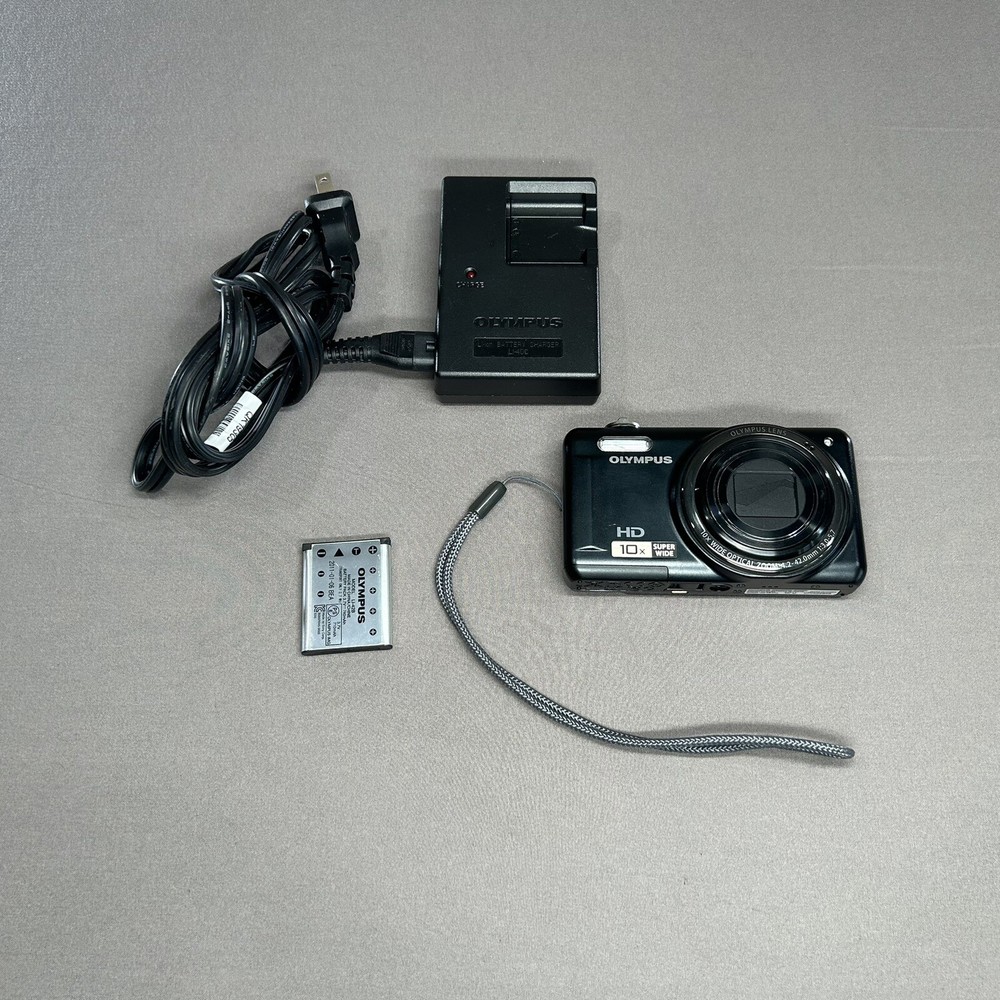 Olympus VR-310 14MP Silver Compact Camera w/ Battery & Charger in Black Tested