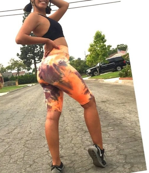 UMBRANDED Activewear Biker Shorts Tie Dye High Waist Ultra Soft Multicolor. L/XL