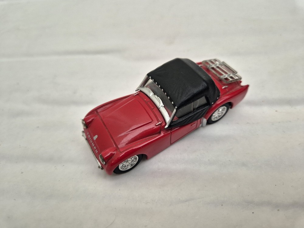 1/43 Corgi Classic Triumph TR3A Closed Top Red Diecast Collectible Model Car