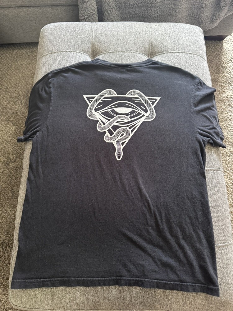 White Phosphor / NFQ Pyramid Tee Shirt