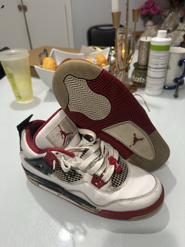 Size 7 - Jordan 4 Retro Fire Red 2012 No Box
