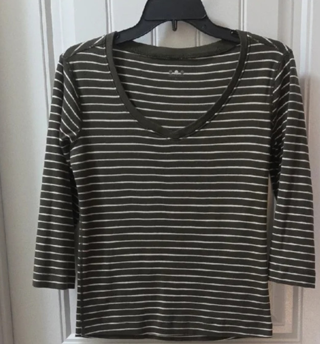 Three Dots Women's Olive Striped V-Neck 3/4 Sleeve Top Size Med