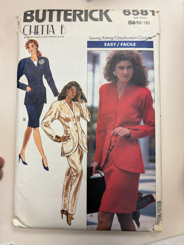 Butterick 6581 Pattern: Misses Chetta B Designer Suit, Size 14-18 UNCUT