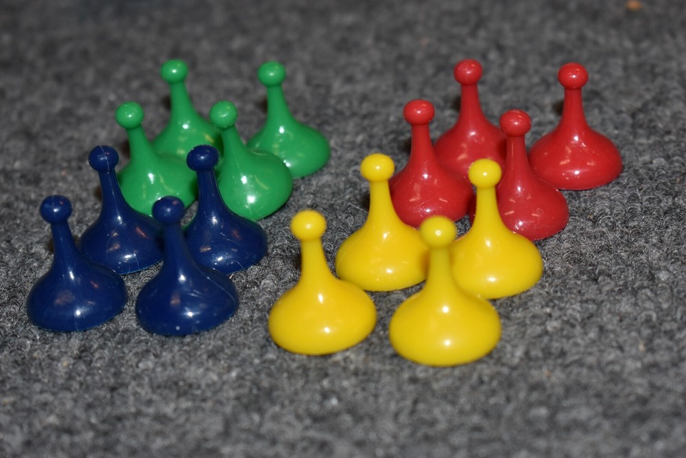 Vintage SORRY Game Pieces Replacement Plastic Pawns 1958 Full Set Original