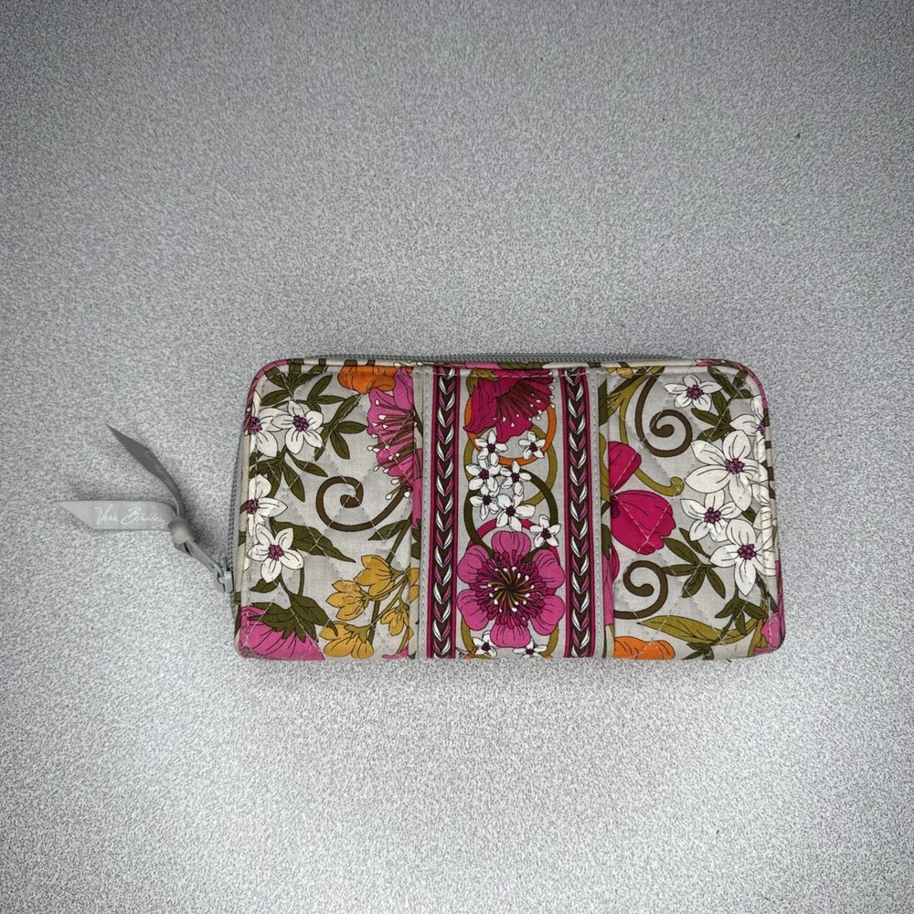 Vera Bradley Zip Around Accordion Wallet Tea Garden Floral Clean Card ID Holder