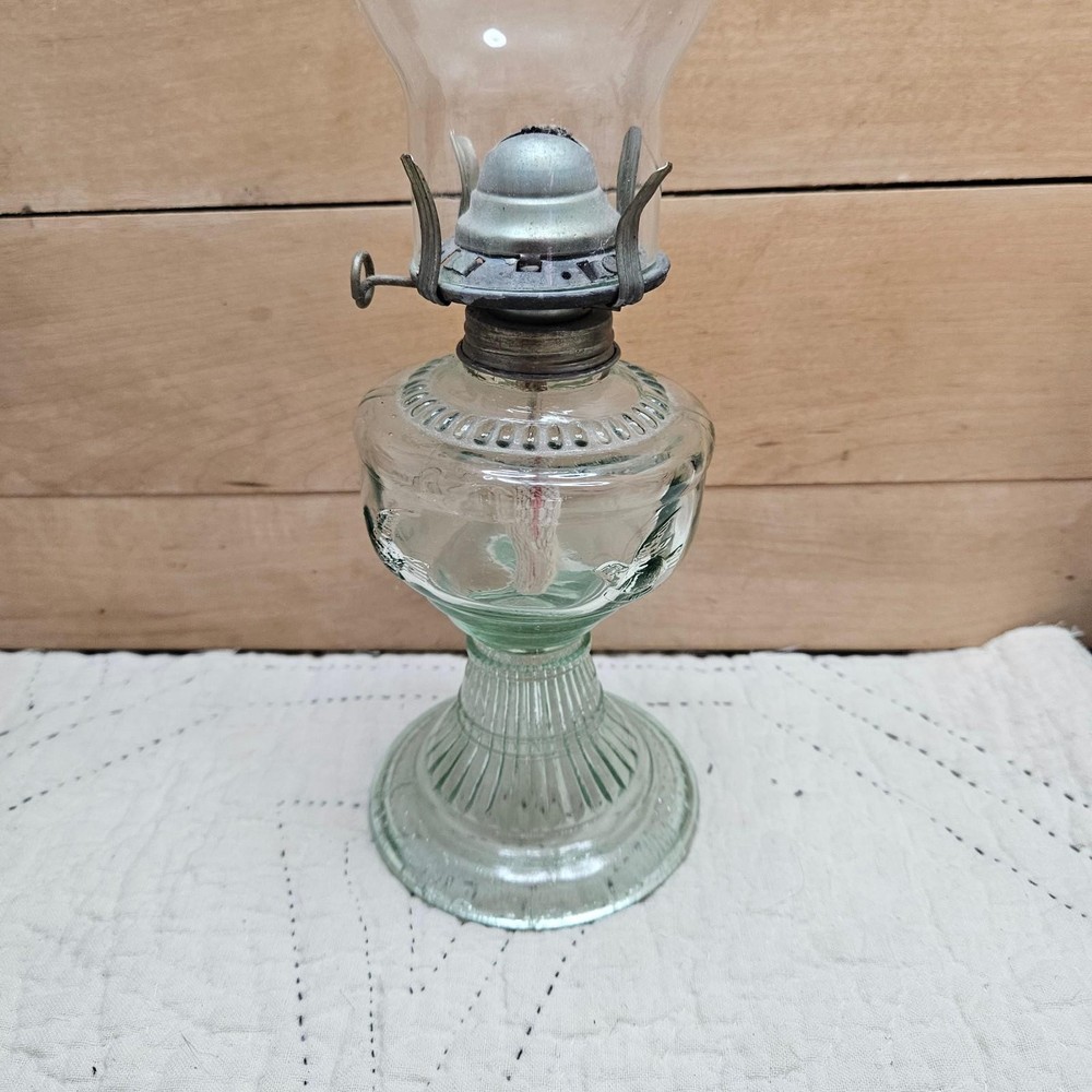 Vintage Pale Green Flying Sparrow Birds Petite Kerosene Oil Lamp
