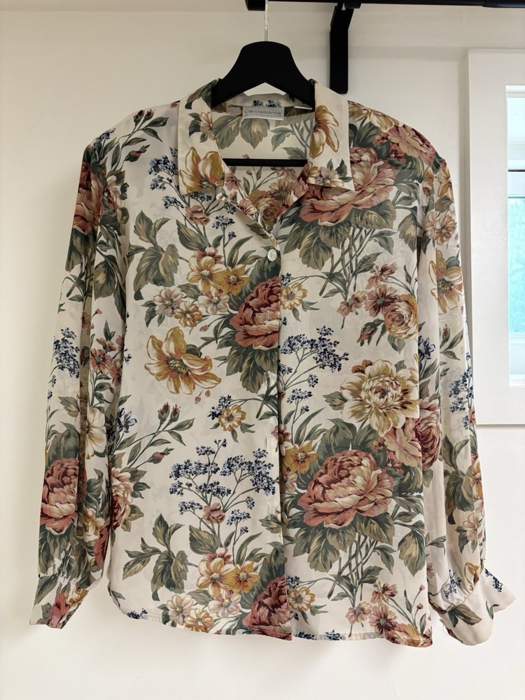Liz Claiborne Floral Sheer Blouse Button Up Size 8P Padded Shoulders