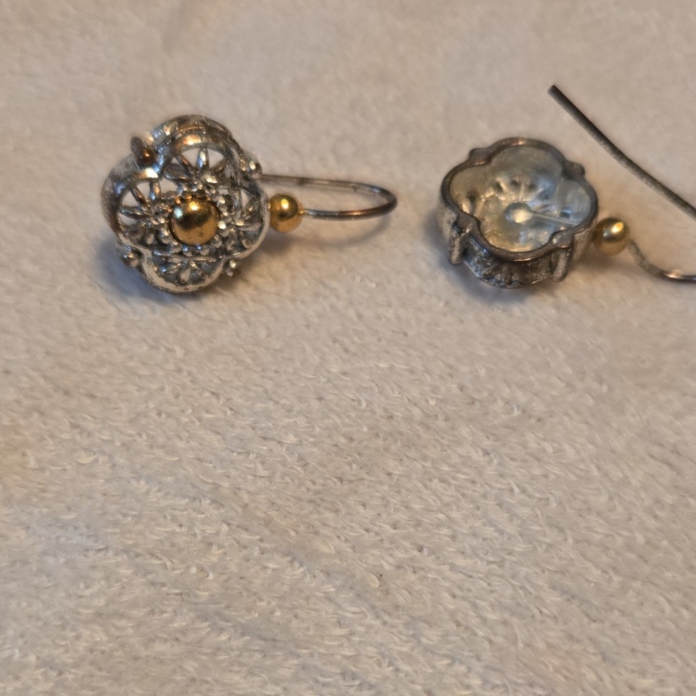 Vintage Dangle Drop Earrings Filigree Flower Silver Gold Tone Metal Fashion