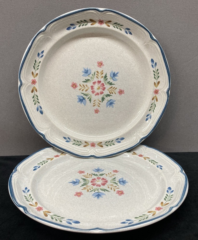 International Heritage American Patchwork Floral Dinner Plates 10.75” Set of 2
