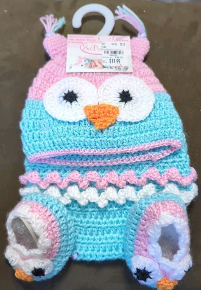 So Dorable Hand Crocheted Baby Hat Diaper Cover and Booties Size 0-6 Months NWT