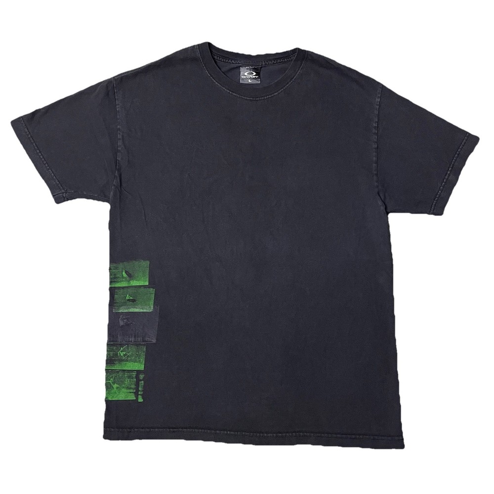 Vintage Oakley T Shirt Mens Large Y2K Cyber Glitch Graphic Faded Black Software