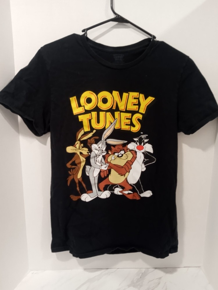 Looney Tunes Bugs Bunny Taz Wile E Coyote Sylvester Black Graphic Tee Size M
