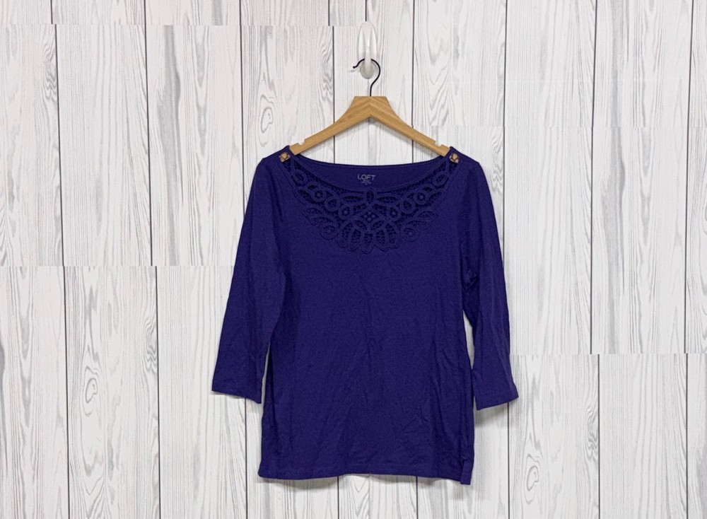 Loft top womens size medium long sleeve solid purple pullover basic blouse