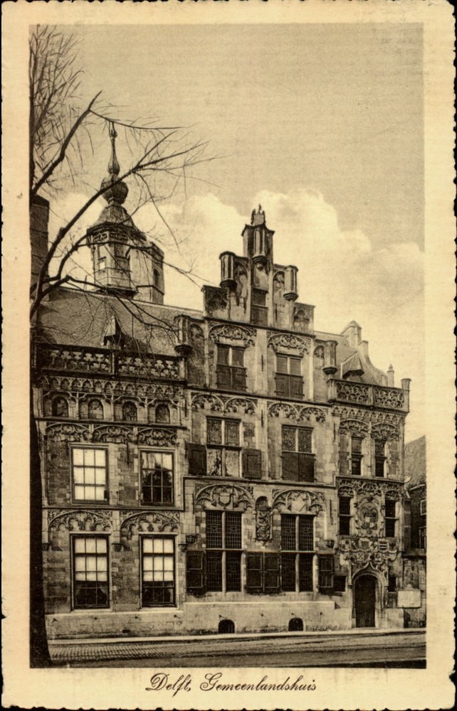 Gemeentelandhuis Delft Netherlands vintage postcard s485