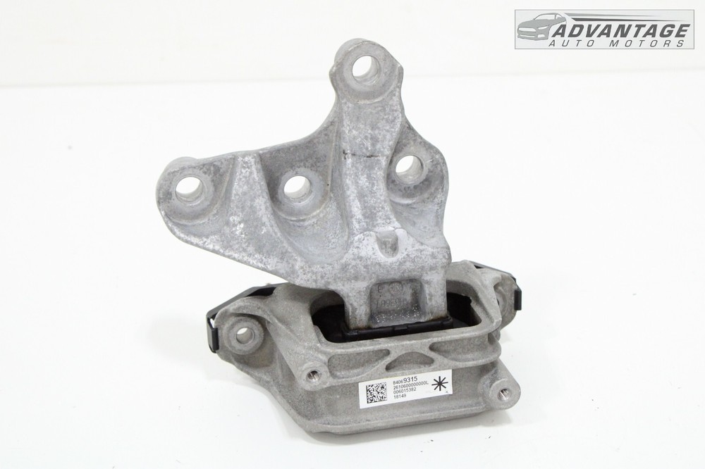2018-2021 CHEVY TRAVERSE 3.6L FRONT LEFT SIDE ENGINE SUPPORT MOUNT BRACKET OEM