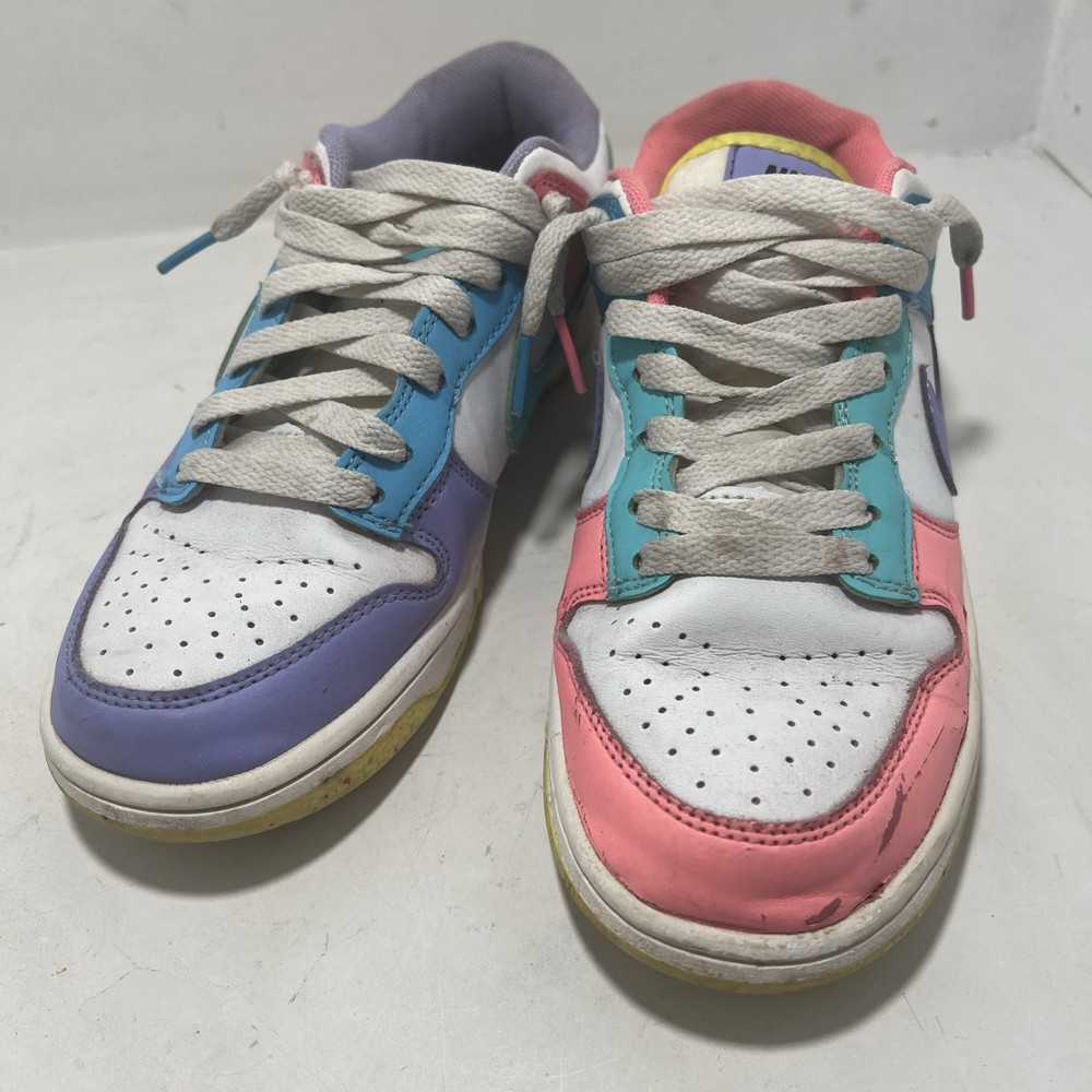 Size 8 - Nike Dunk SE Low Candy