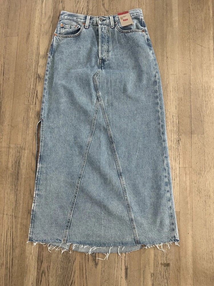 Levi's Iconic Maxi Jean Skirt Side Slit Button Fly Light Wash Denim Size 27 NWT