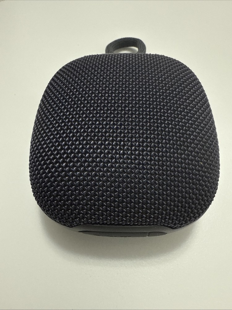 speaker bluetooth