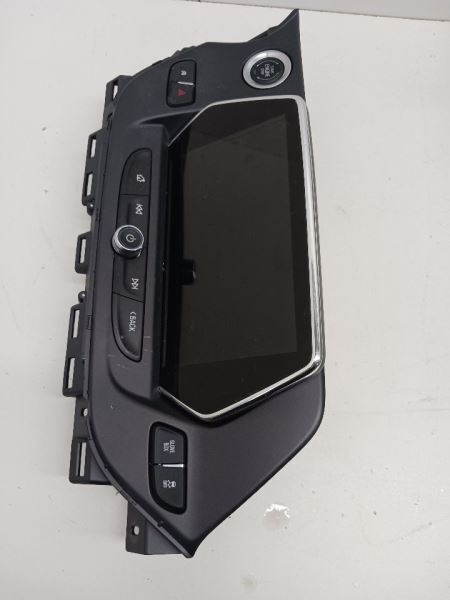 BLAZER    2020 Audio Equipment Radio 4225343