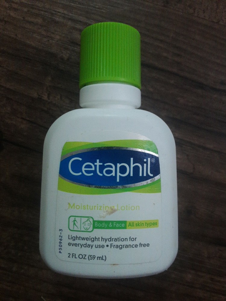 CETAPHIL Lightweight Face & Body Moisturizing Lotion 2 oz Travel Size R6-A94  