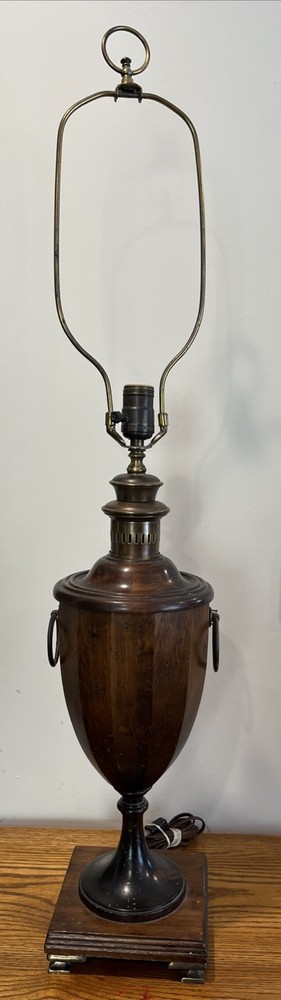 Vintage Frederick Cooper Wood Brass  Urn Table Lamp With Original Harp ￼