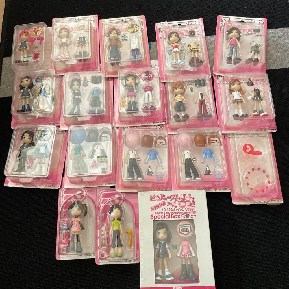 Pinky Street Figure Set 18 #c25242